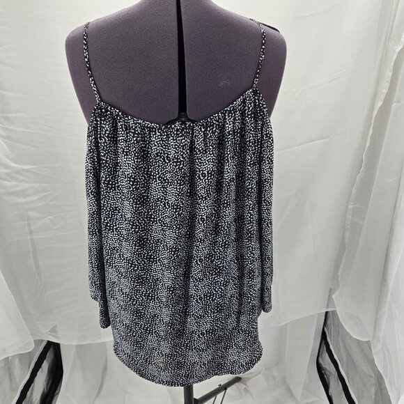 630-8 Vince Camuto Flowy cold shoulder abstract Black/Blue/White top Size XL - Picture 5 of 9